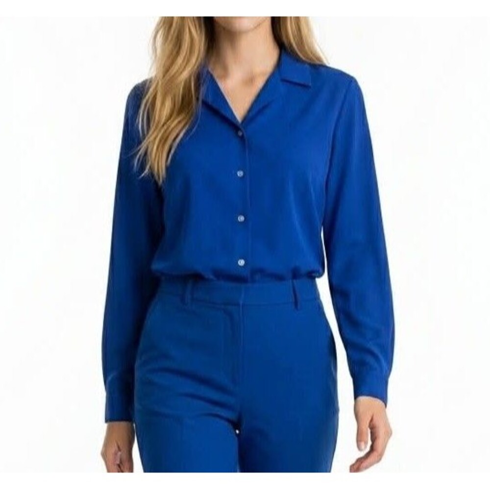 Vtg Women’s Top Shirt Navy Blue Medium Button Down